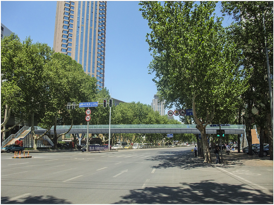 濟(jì)南市人行天橋一期工程（濟(jì)南市緯二路建國(guó)小經(jīng)三路人行天橋工程）
